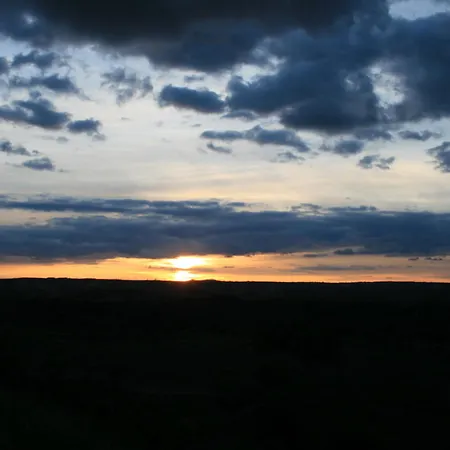 Hotel Rural La Enoteca Del Marques 2*