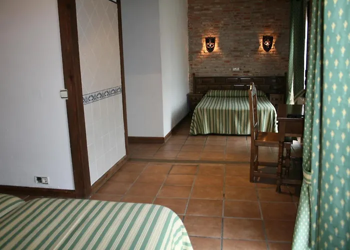 Rural La Enoteca Otel Fermoselle