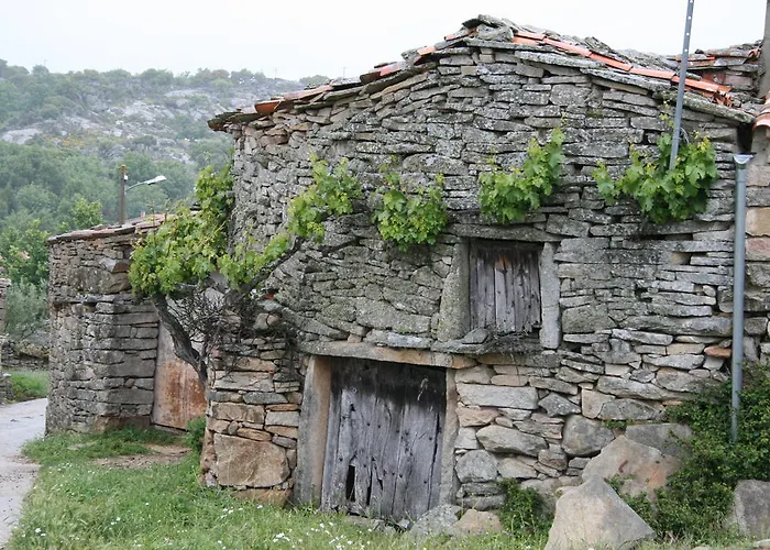Hotel Rural La Enoteca Del Marques 2*